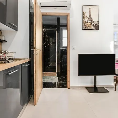 Bel Appart 3 - 5Min Du Port Frejus Apartment