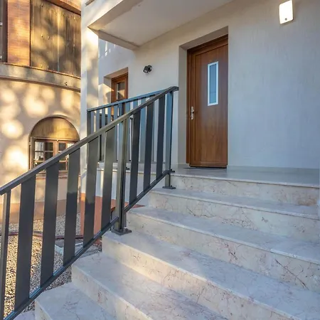 Bel 3 - 5min Du Port Appartement Fréjus